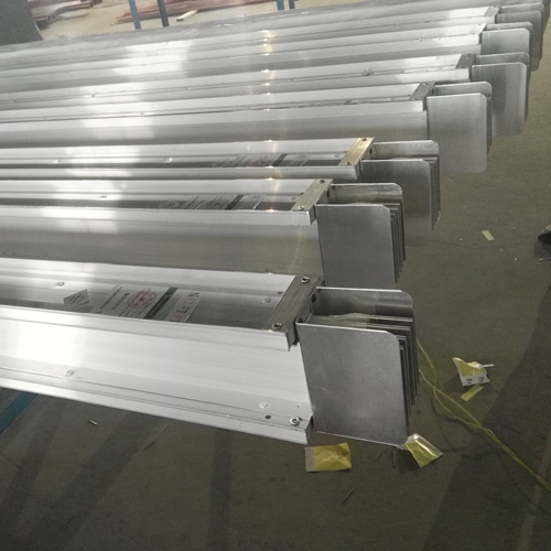 哪里有賣密集型母線槽的廠家-河南天晟達電氣設(shè)備