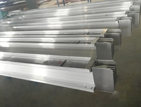 空氣式封閉母線槽與電纜有什么區(qū)別？